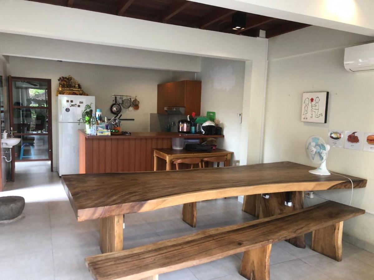 فندق House Of Michella - Modern, Quiet & Central سانور المظهر الخارجي الصورة